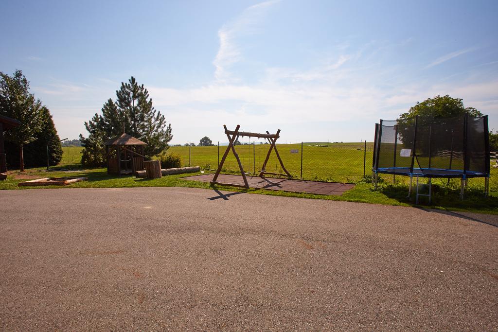 Vísky Resort Ohrada מראה חיצוני תמונה